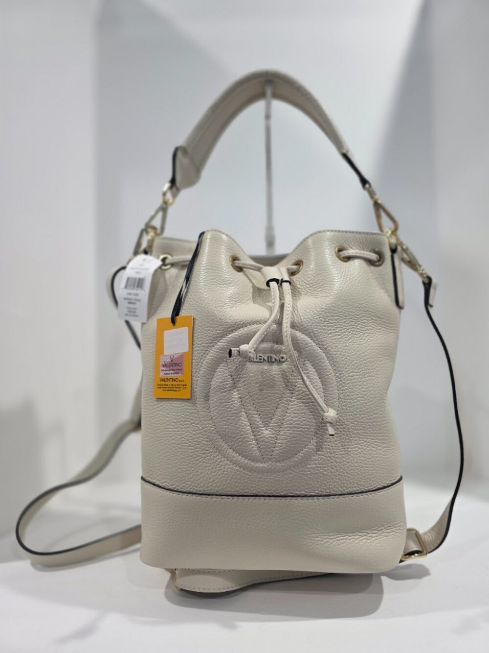 NWT ☑️ VALENTINO 'JACOTTE' Soft Pebbled Leather Bucket or Backpack Bag CREAM